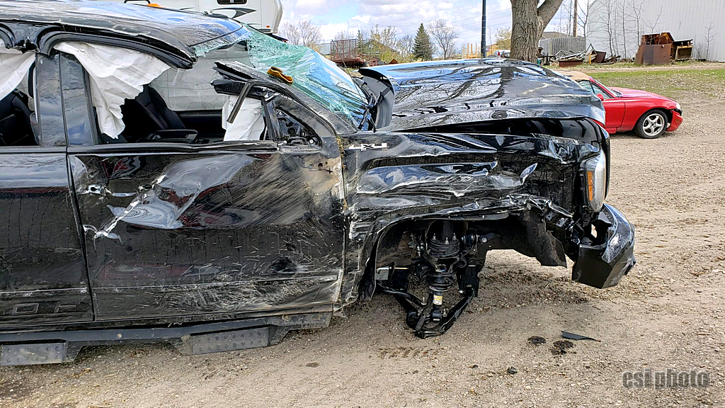 Truck after hauled away 